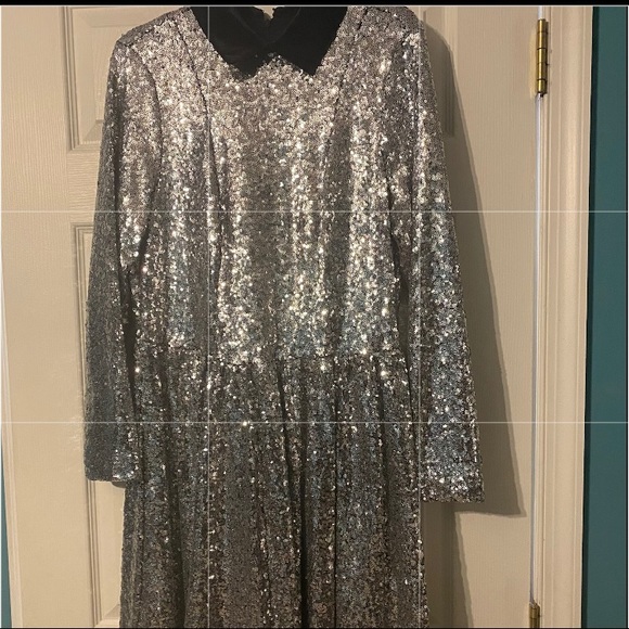 Eloquii Sparkly long sleeve Size 18 Go To Festive dress for many occasions- NBW! - Picture 4 of 8